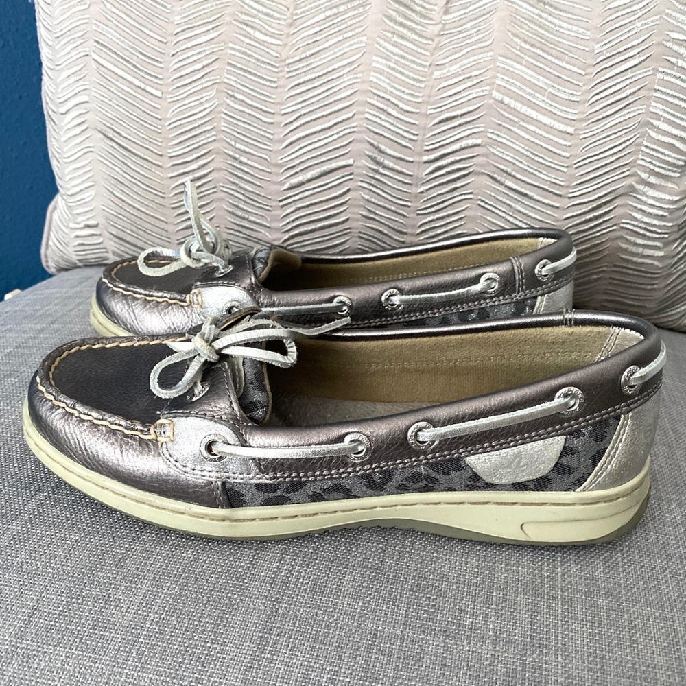 Sperry Silver Leopard Slides